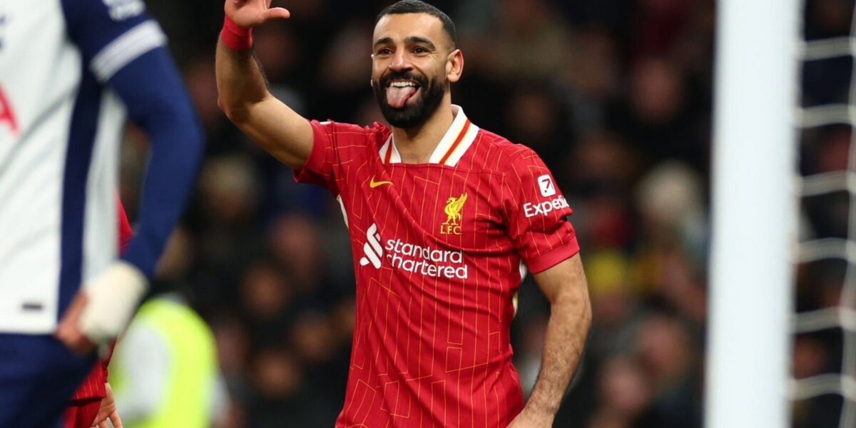 محمد صلاح يتحدى غالطة سراي في رحلة إنقاذ موسم ليفربول ورقمان مميزان ينتظرانه