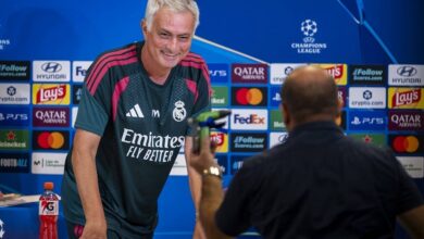 مدججا برشاش!.. مورينيو في مواجهة فريقه الأسبق إنتر ميلان (فيديو)