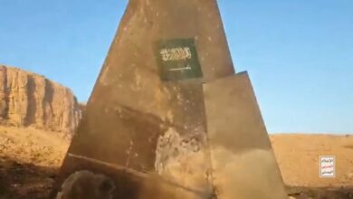 مشاهد لإسقاط طائرة مقاتلة سعودية من نوع F-15 وحطامها في مأرب