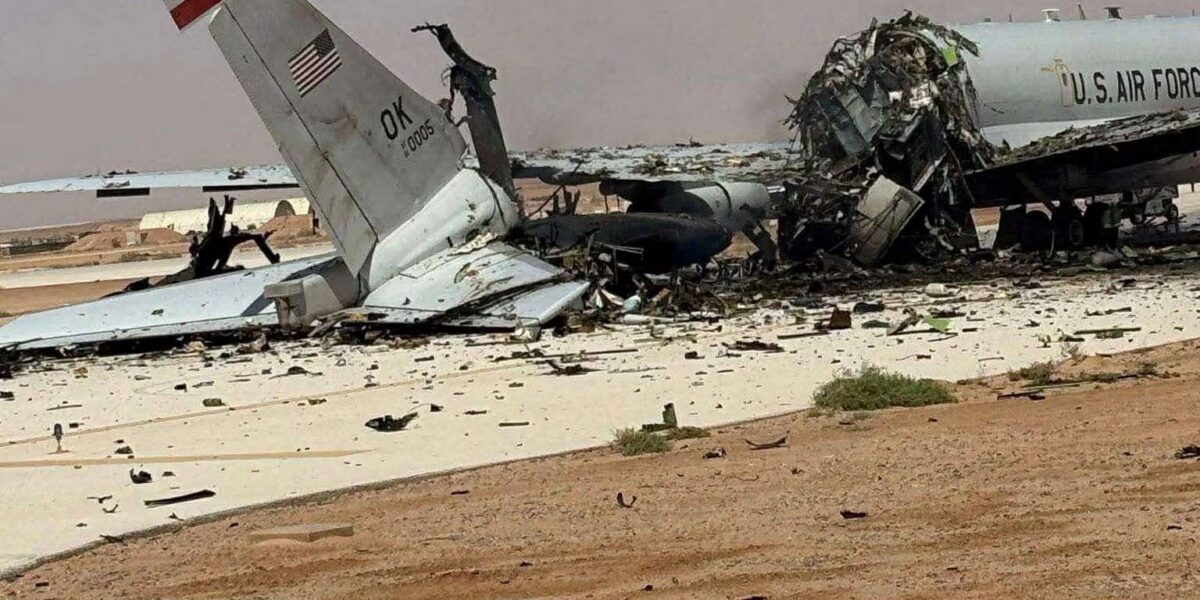 وألحقت الضربات الإيرانية أضرارا بمئات المباني العسكرية الأمريكية وعشرات الطائرات