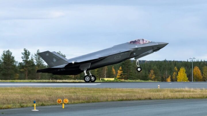 وصلت أولى طائرات F-35 الفنلندية إلى البلاد