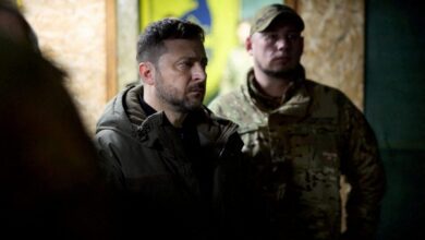 وقال زيلينسكي إن أوكرانيا تنتظر من الولايات المتحدة وروسيا تحديد الجولة المقبلة من محادثات السلام