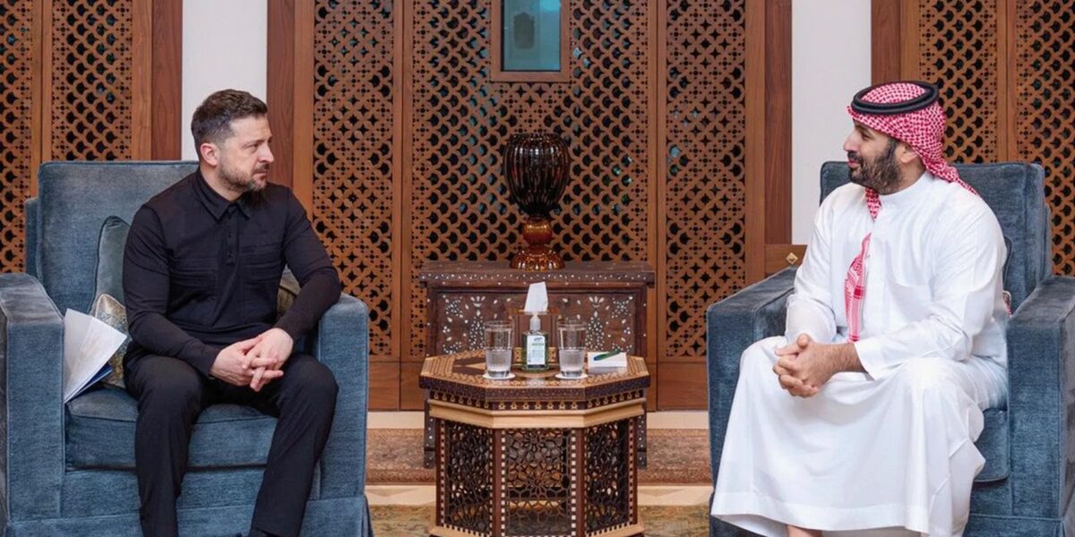 ولي العهد السعودي يبحث مع الرئيس الأوكراني التطورات الإقليمية | أخبار