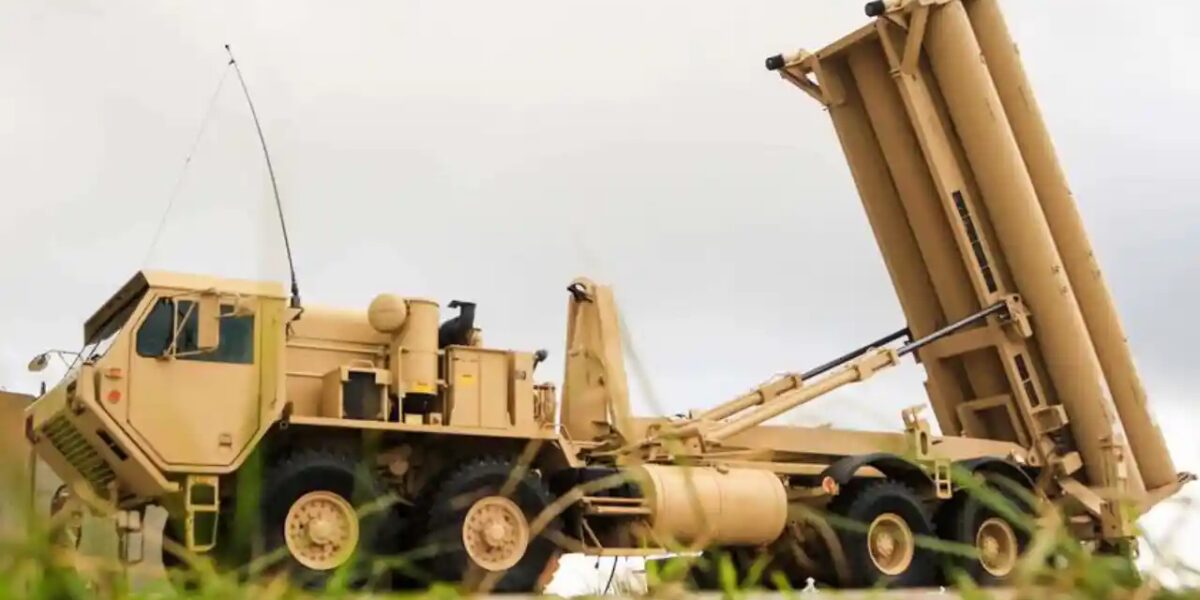 يكتشف الصواريخ الباليستية من أكثر من ألف كيلومتر.. صورة تكشف تدمير رادار AN/TPY-2 الأمريكي التابع لمنظومة “ثاد” في الأردن